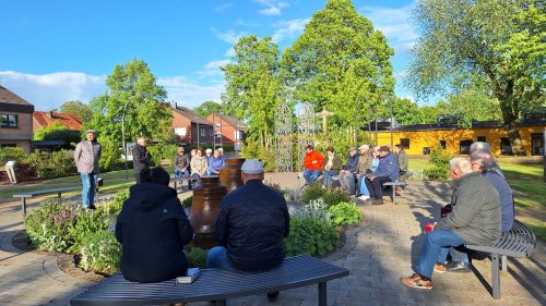 Ökumenische Bittandacht auf dem Alten Kirchplatz