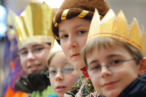 Bild: Ralf Adloff, Kindermissionswerk Die Sternsinger In: Pfarrbriefservice.de